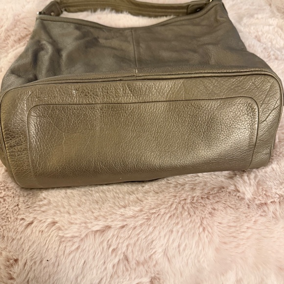 Marc by Marc Jacobs Faridah Metallic Hobo/Satchel Bag Includes Matching Wallet - Picture 4 of 16